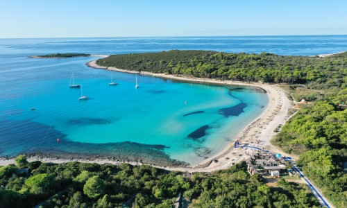 La spiaggia di Sakarun